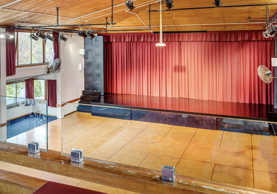 Blockhouse Bay Community Centre: Showcasing the booking experience for both staff members and customers